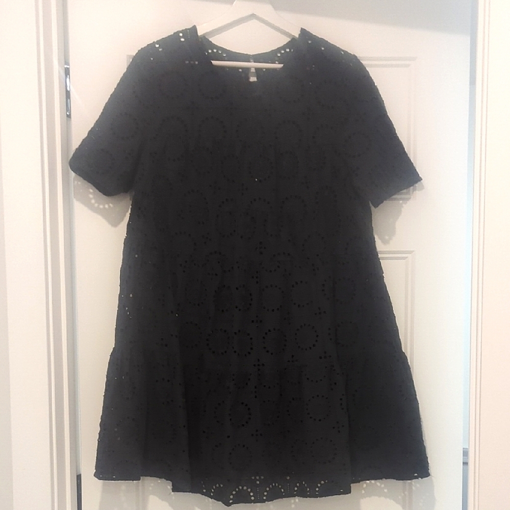STAUD eyelet dress - fits xs or small - Picture 2 of 7